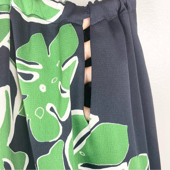 Trina Turk Hot Leaf Printed Halter Mini Dress Size 0 Navy Blue and Green - Picture 6 of 14